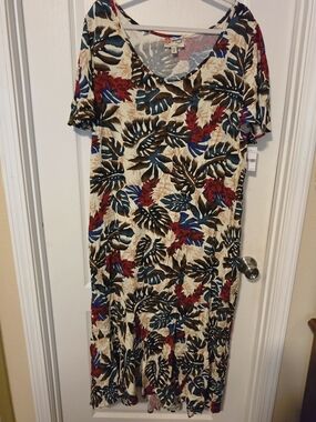 Hilo Hattie Tropical Leaf Short-Sleeve Maxi Dress - Cream, Blue & Red